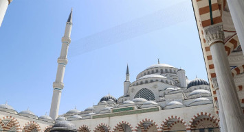 Diyanetin 15 Temmuz hutbesi yayınladı! Camilerde 15 Temmuz anlatıldı