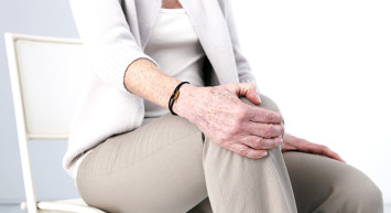 Diz Ağrısı İçin Hangi Doktora Gidilir?