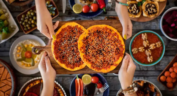 Doç. Dr. Bakır açıklıyor: Ramazanda nasıl sağlıklı beslenebilirim?