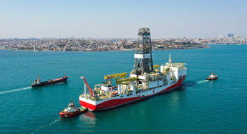 Doğalgaz için yeni hamle: Fatih sondaj gemisi Amasra-2 kuyusunda sondaja başladı