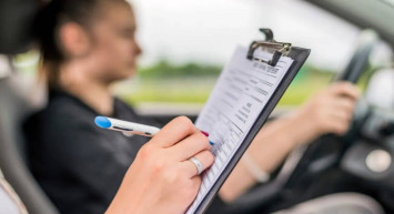 Dolandırıcıların yeni yöntemi ortaya çıktı: Sınavsız diyip soygun yapıyorlar
