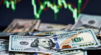 Dolar artmaya devam edecek mi?  Uzmanlardan açıklama geldi