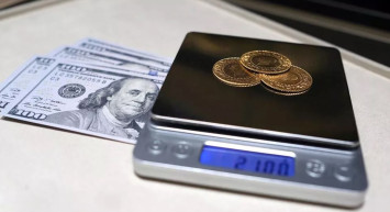 Dolar ve altın yatırımcıları hayrete düştü! Pazartesi işaret edildi, uzmanlar uyardı