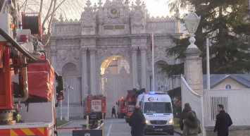 Dolmabahçe Sarayı'nda  yangın söndürüldü! Milli Saraylar Başkanlığı'ndan açıklama geldi