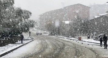 Dondurucu soğuk ve yağış geliyor: Meteoroloji’den 27 ile uyarı geldi! 27 Kasım 2023 Pazartesi hava durumu
