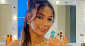 Doya Doya Moda'nın Azerbaycanlı güzeli Tina öyle sözler söyledi ki! Bakalım diğer yarışmacıların cevabı ne olacak! Doya Doya Moda Tina Özdemir kimdir, nereli?