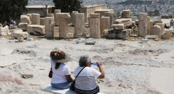 Dünya öldüren sıcaklarla karşı karşıya: Yüzlerce kişi hayatını kaybetti