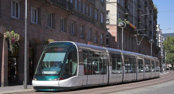 Dünyada eşi görülmemiş uygulama: Ülkede 3 yıldır toplu taşıma ücretsiz