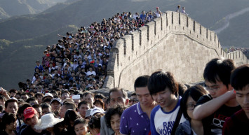 Dünyanın en kalabalık ülkesi olan Çin'de 62 yıl sonra bir ilk yaşandı