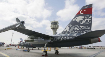 Dünyanın gözü Türk havacılık sektöründe: Hürjet, yabancı basının ilgisini çekti