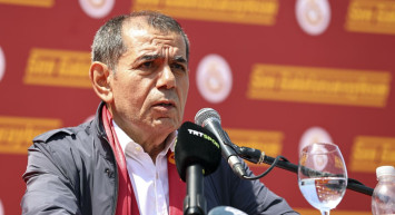 Dursun Özbek 1.90'lık yıldızı kaptı