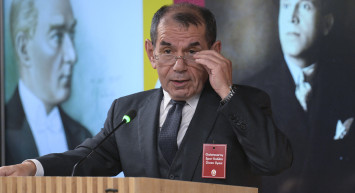 Dursun Özbek'in açıklamaları taraftarı heyecanlandırdı: Transfer açıklaması geldi