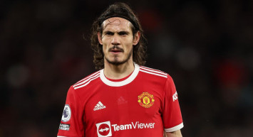 Edinson Cavani Fenerbahçe’ye transfer olacak mı? Kulüpsüz kalan Edinson Cavani’nin yeni adresi Türkiye mi olacak? Fenerbahçe Cavani’nin menajeriyle görüştü