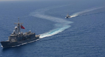 EFES-2022'den nefes kesen tatbikat görüntüleri! 'Sınıfında dünyanın en iyisi!'