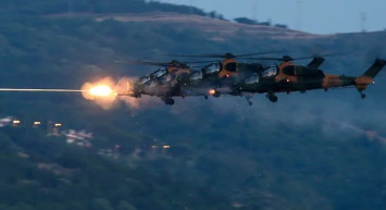 Ege'de hayran bırakan tatbikat! Hedefler tam isabet vuruldu