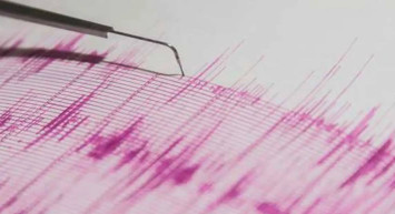 Ege’de korkutan deprem: Kuşadası beşik gibi sallandı! Kandilli detayları açıkladı