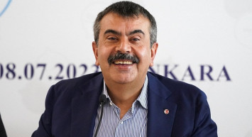 Eğitim Sistemi Yine Sil Baştan... Bakan Tekin: “Zorunlu eğitim süresi kısalıyor"