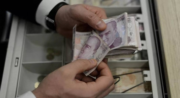 Ek gelir arayan emeklilere müjde: 3 maaş birden alabilirsiniz