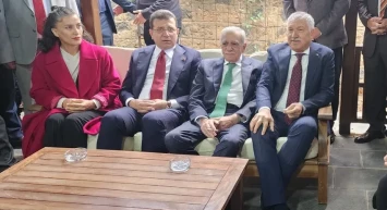 Ekrem İmamoğlu, Mardin'de Ahmet Türk ile bir araya geldi