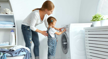 Elektrik faturanızı yarı yarıya indirmek için çamaşır makinenize sadece 1 kaşık eklemeniz yeterli olacak!