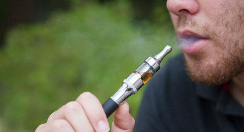 Elektronik sigara yeni akciğer hastalığına neden oldu adı: EVALI hastalığı nedir?