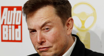 Elon Musk'a Ağır Tazminat! Irkçılık Yüzünden Milyonlar Ödeyecek!