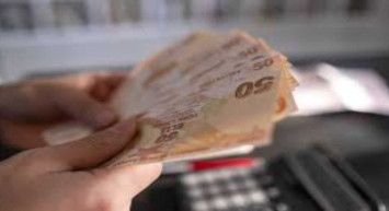 Emekli hesaplarına artı ödeme müjdesi geldi! Emeklilere 2200 TL ek ödeme başvuruları başladı