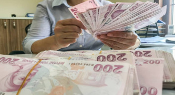 Emekli için kritik görüşme başlıyor: En düşük maaş 12 bin TL mi olacak?