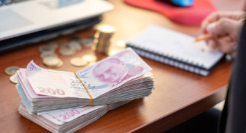 Emekliler kritik tarihi bekliyor: Ek maaş zammı yolda