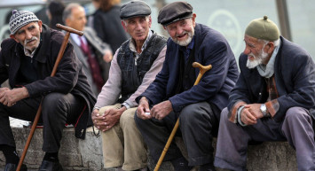Emekliler yerel seçimde sandıkta nasıl bir mesaj gönderdi?
