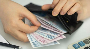 Emeklilere iki müjde birden: Emekli maaşına 1.157 TL, ikramiyeye 37 bin 82 TL zam!