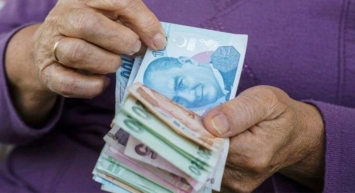 Emeklilere özel faizsiz 30.000 TL verileceği paylaşıldı! Bakanlıklar dahil herkes duyurusunu yaptı
