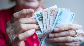 Emeklilerin hesabına tek tek 5.000 TL yatıyor! Mart ayında tıkır tıkır hesabınızda