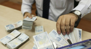 Emeklilik sistemi sil baştan değişiyor: Kök maaşa zam çalışmaları başladı