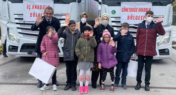 Emine Erdoğan ve Bakan Özer'den Özel öğrencilere Özel Materyaller