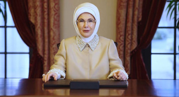 Emine Erdoğan'dan 11 Ekim Dünya Kız Çocukları Günü mesajı: Dünya barışı için harekete geçmeye çağırdı