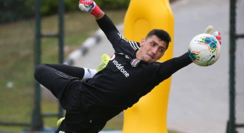 Emre Bilgin kimdir, kaç yaşında? Emre Bilgin hangi alt yapıda yetişti? Emre Bilgin hakkında bilgiler