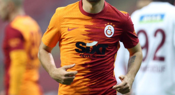 Emre Kılınç Galatasaray’dan ayrılıyor mu? Medipol Başakşehir Galatasaray’dan Emre Kılınç’ı kiralık olarak kadrosuna katmak istiyor