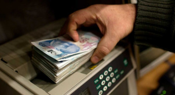 En düşük faizle kredi veren bankalar açıklandı: Acil paraya ihtiyacı olanlar için bankalardan özel teklifler