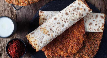 En iyi lahmacun nerede yenilir? Türkiye'de en iyi lahmacun yapan restoranları