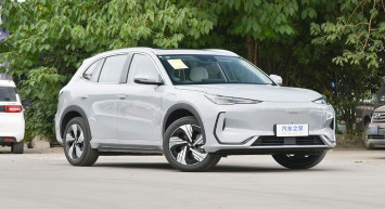 En ucuz elektrikli araba sahnede: Tesla’yı tahtından indirebilir