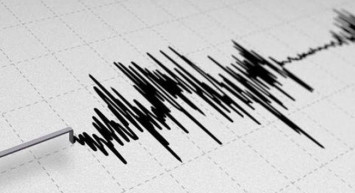 Endonezya'da 6,6 büyüklüğünde deprem: Tsunami riski var!
