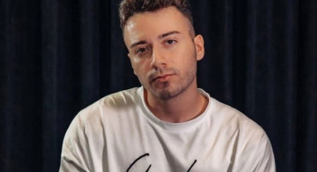 Enes Batur Polise Yakalandı, Evdekiler Arka Kapıdan Kaçtı!