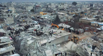 Enkaz altında dünyaya gelmişti: Binlerce kişi mucize bebeği evlat edinmek istiyor