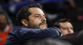 Erden Timur üzen haberi verdi: Takımda kalması oldukça zor