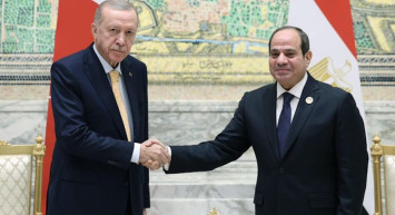 Erdoğan Mısır’da tarihi zirvede! Sisi kapıda karşıladı, Gazze için yeni dönem başlıyor