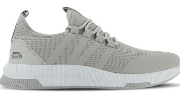 Erkek spor ayakkabı satın alacaklar için öneriler