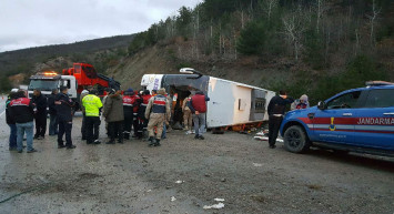 Erzincan ve Yozgat’ta katliam gibi kazalar: Çok sayıda ölü ve yaralı var