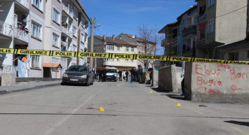 Erzurum'da silahlı saldırı! 1'i çocuk 2 kişi hayatını kaybetti