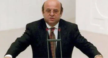 Eski bakan hayatını kaybetti